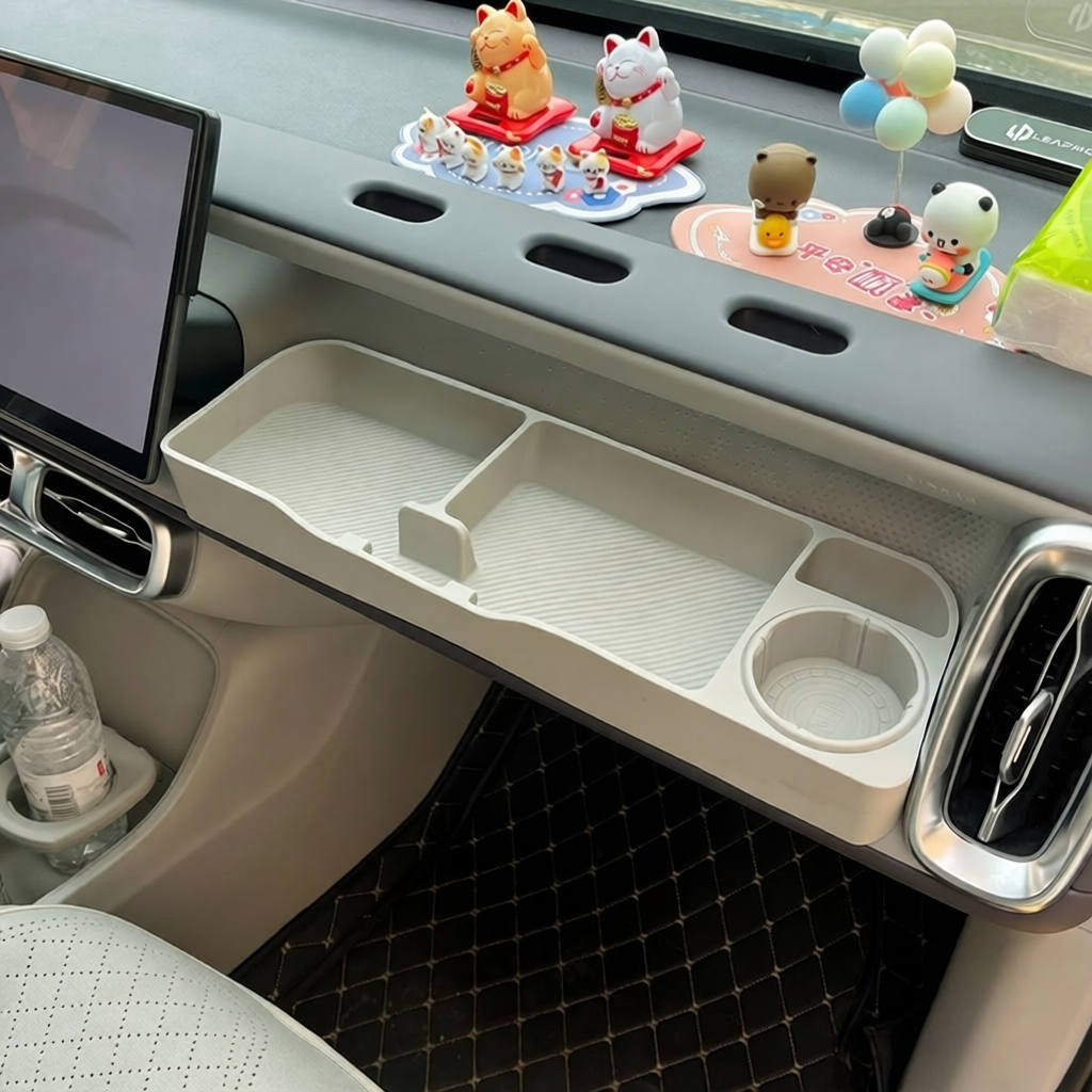 Leapmotor B10/B01 Passenger Storage Tray | Soft Silicone Cup Holder