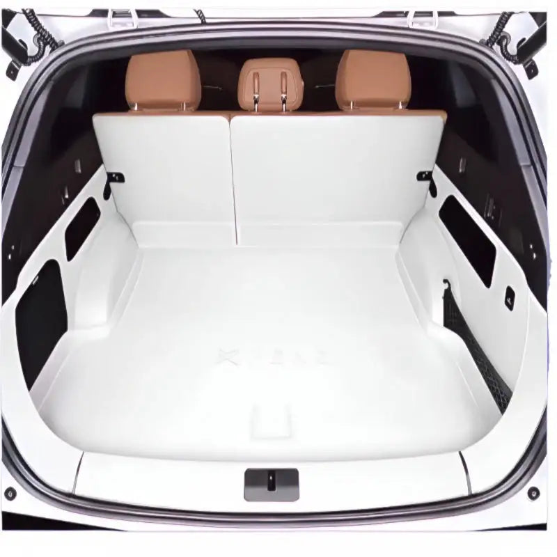 G9 Full Coverage Trunk Mat XPENG1