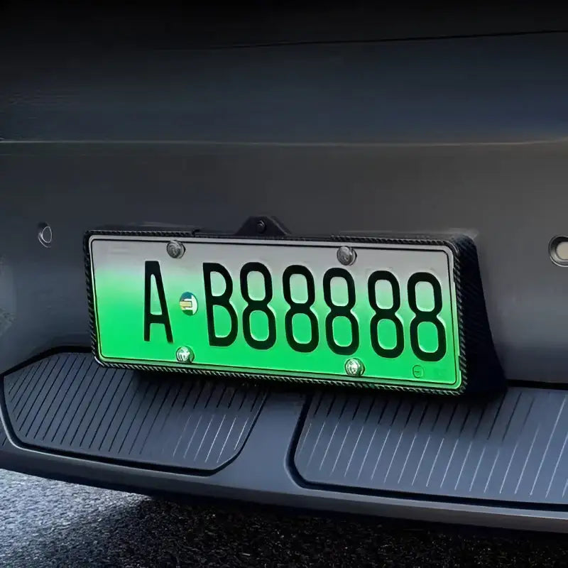 小鵬 M03 前格柵網格嵌件和車牌框