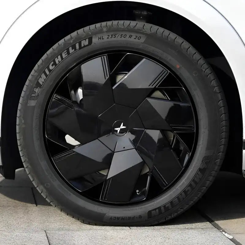 XPeng X9 Hubcap Sticker Blackout Modification