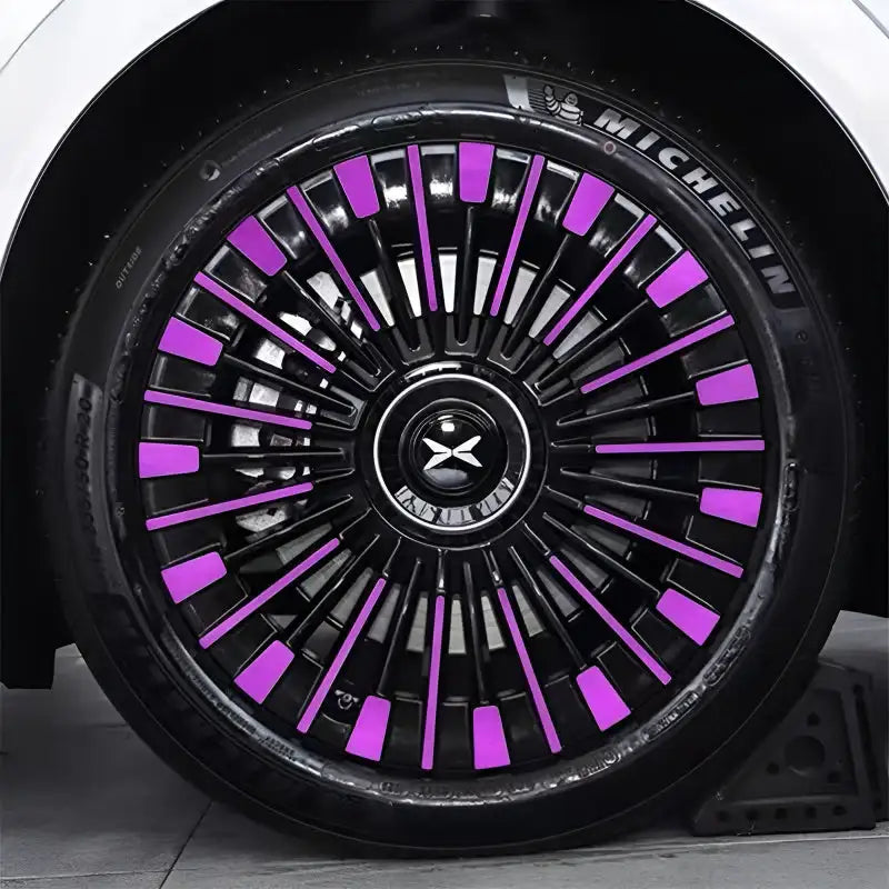 XPeng X9 Hubcap Sticker Blackout Modification