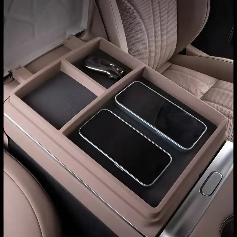 24-26 XPeng X9 Extended Range/Pure Electric Version Armrest Box Heightened Storage Box