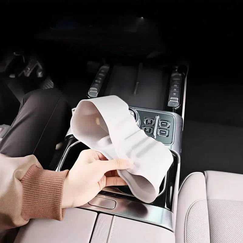 Car Cup Holder Mat & Wireless Charging Silicone Pad for Jetour G700