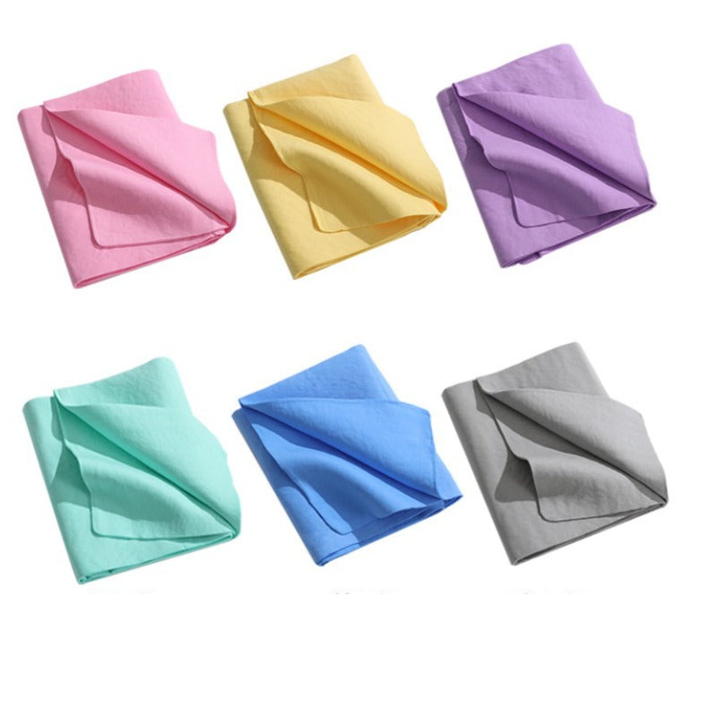 Éponges, racloirs et serviettes pour lavage de voiture