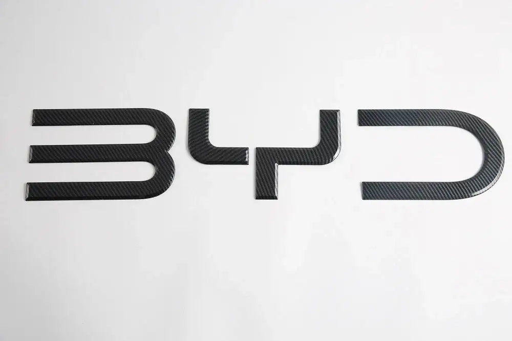 比亚迪鲨鱼6车尾标志，ABS塑料外饰件，适用于鲨鱼6车型，品牌TOP BYD LIMITED。