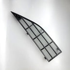 比亚迪海豚7车前格栅防护网，TOP BYD品牌汽车外部配件，展示网格结构和安装细节