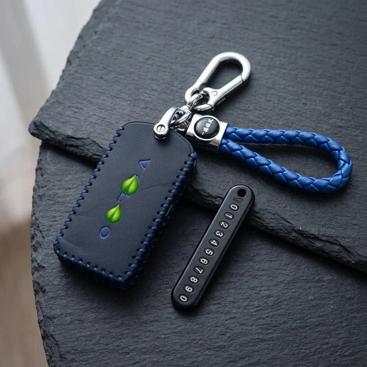 Genuine Leather Bluetooth Key Case with Anti-Drop Plate for Volvo EX30 Key Fob | carblaze 1