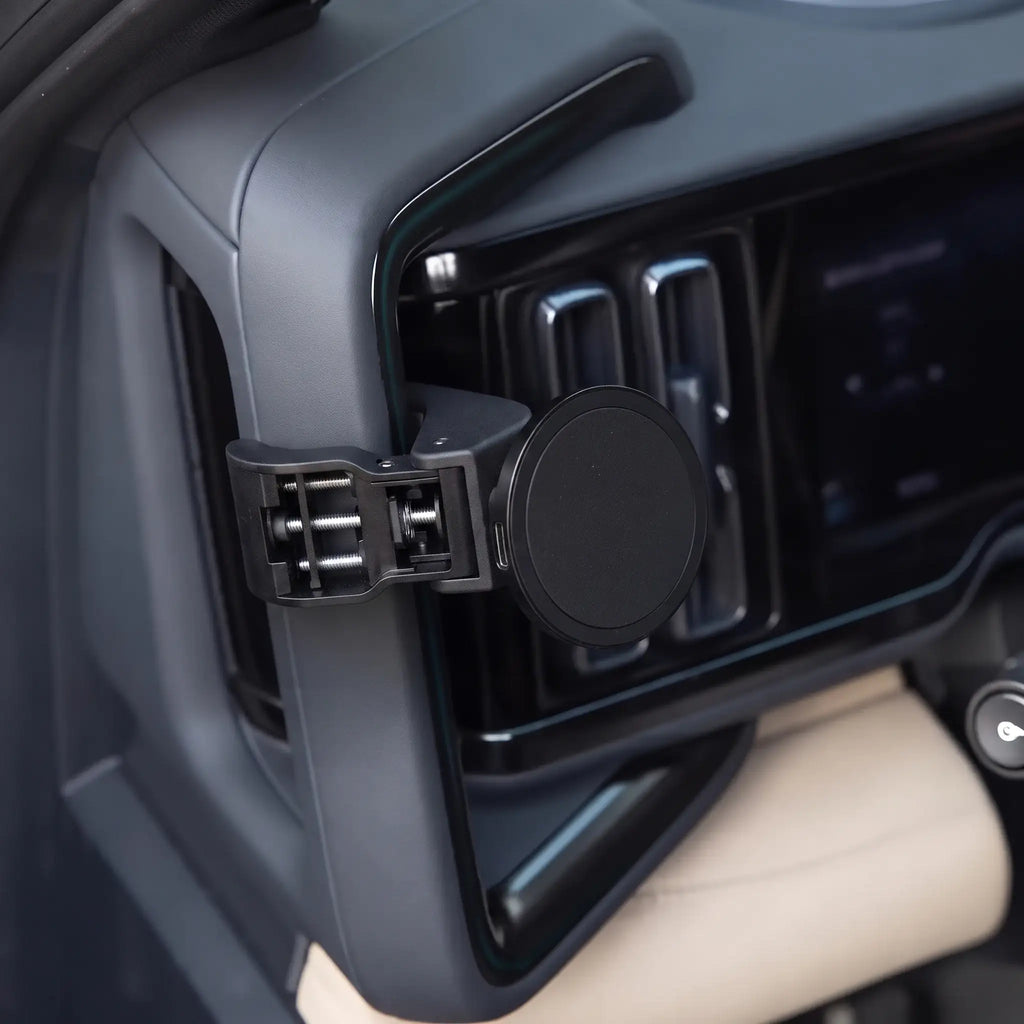 Auto Handyhalter mit kabellosem Ladegerät für Denza B5 / B8