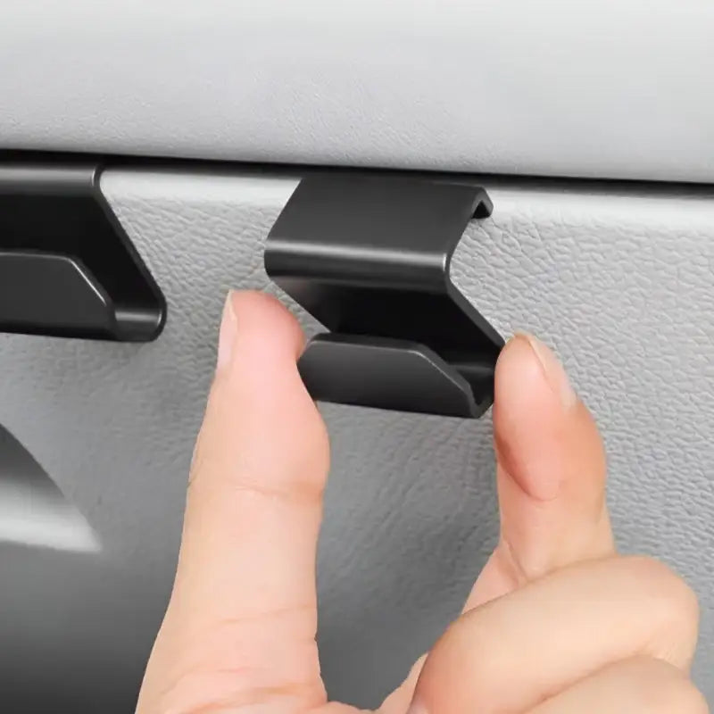 Passenger Compartment Glove Box Hooks for BYD (2Pcs) BYD3