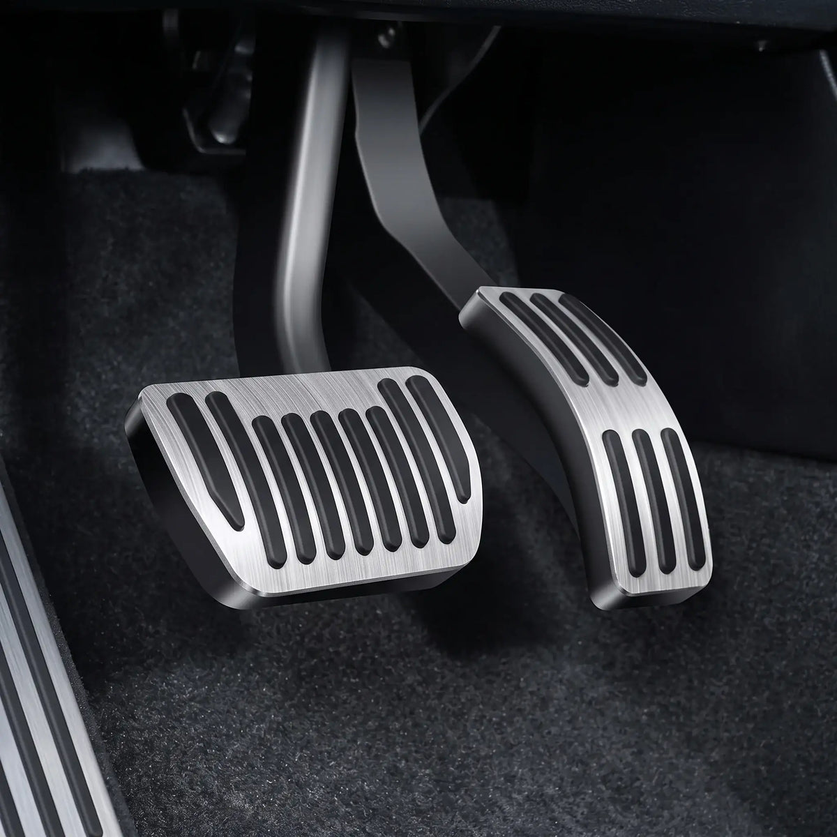 Brushed Aluminum Sport Performance Foot Gas Brake Pedals Covers for Geely | carblaze 1