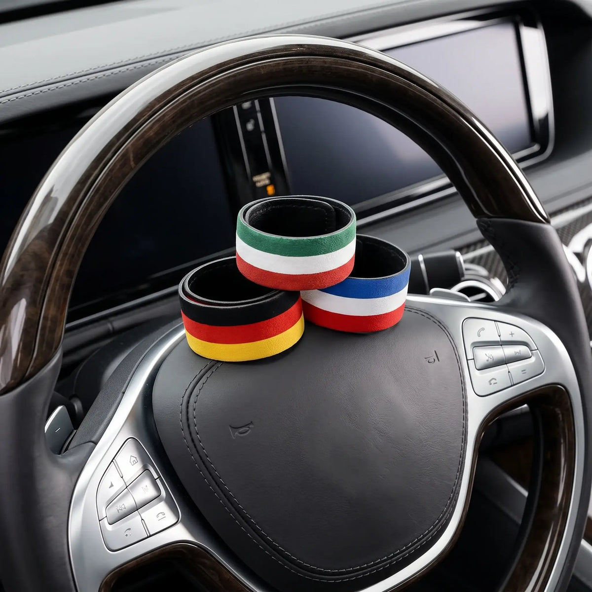 Universal Steering Wheel Center Stripe Marker Alignment Decal Tape | carblaze 1