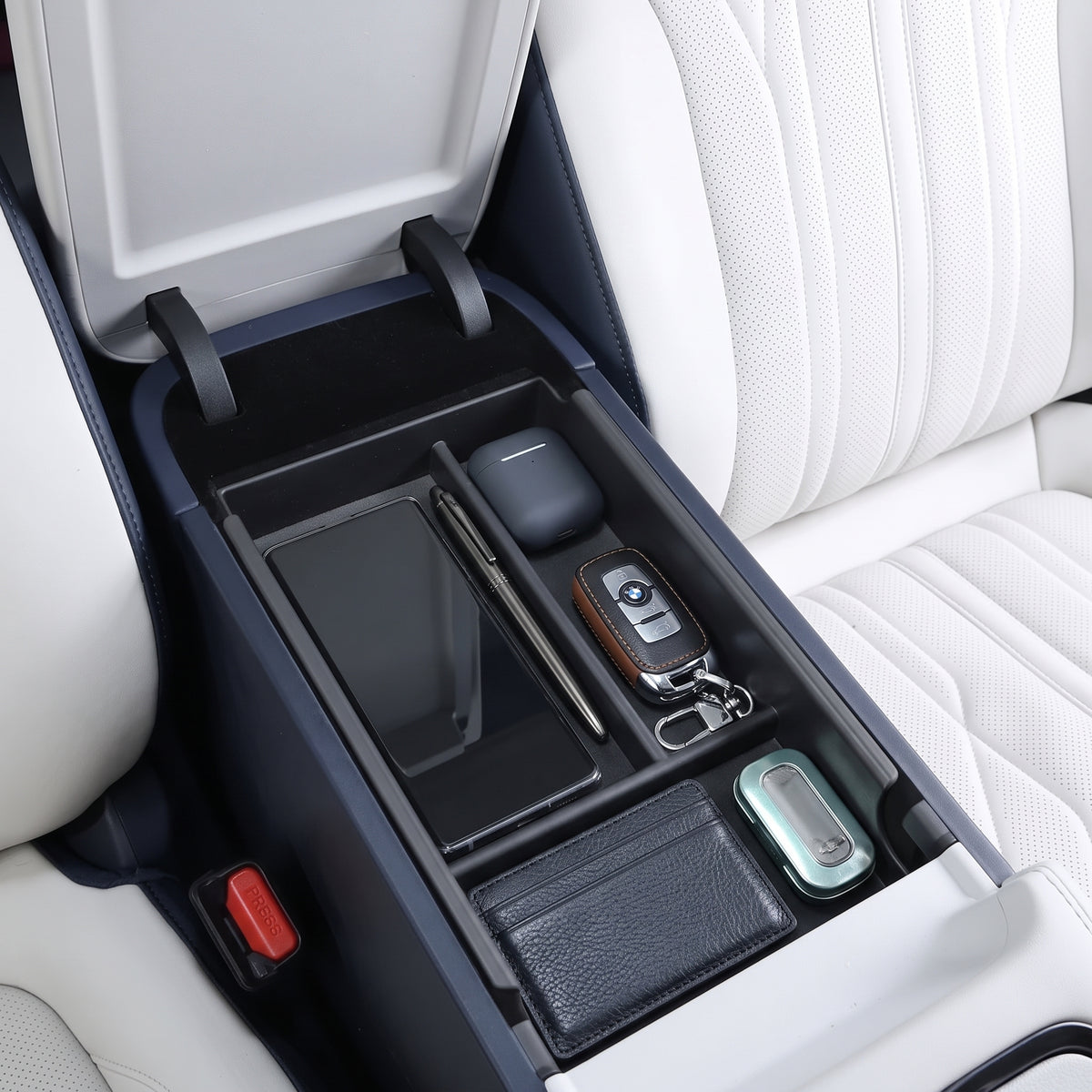 ZEEKR 7GT Center Console Organizer Tray & Screen Storage Box